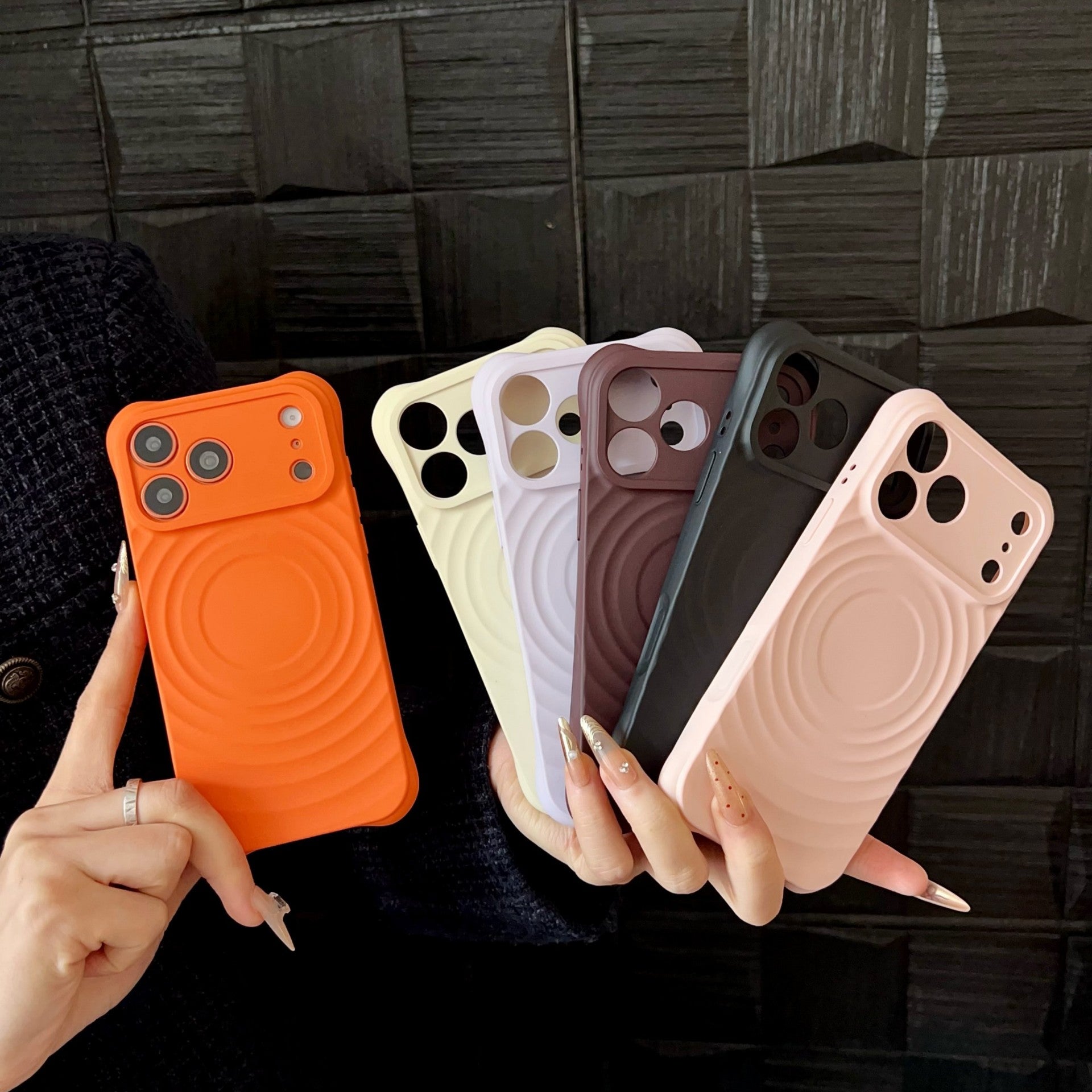 WaveGrip Magnetic Silicone iPhone Case